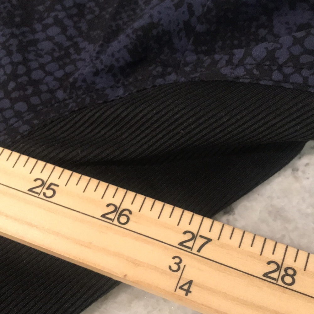 Athleta Jacket Womens‎ Large Blue Black Full Zip Brooklyn Track Bomber Running - Picture 9 of 9